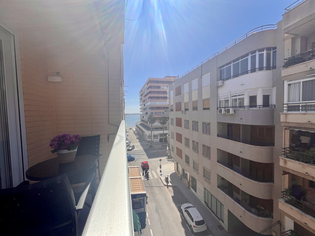 TORREVIEJA – Moderný 3-spálňový apartmán od 255 000 € | Výhľad na more, Parkovanie, Golf