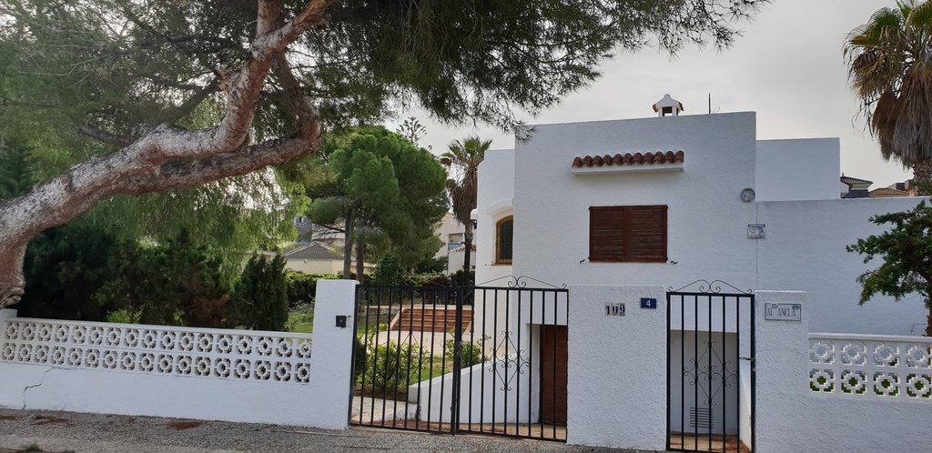 [second:21-0-11-757] LA ZENIA – Luxusná 3-spálňová vila od 750 000 € | Terasa, Záhrada, Costa Blanca