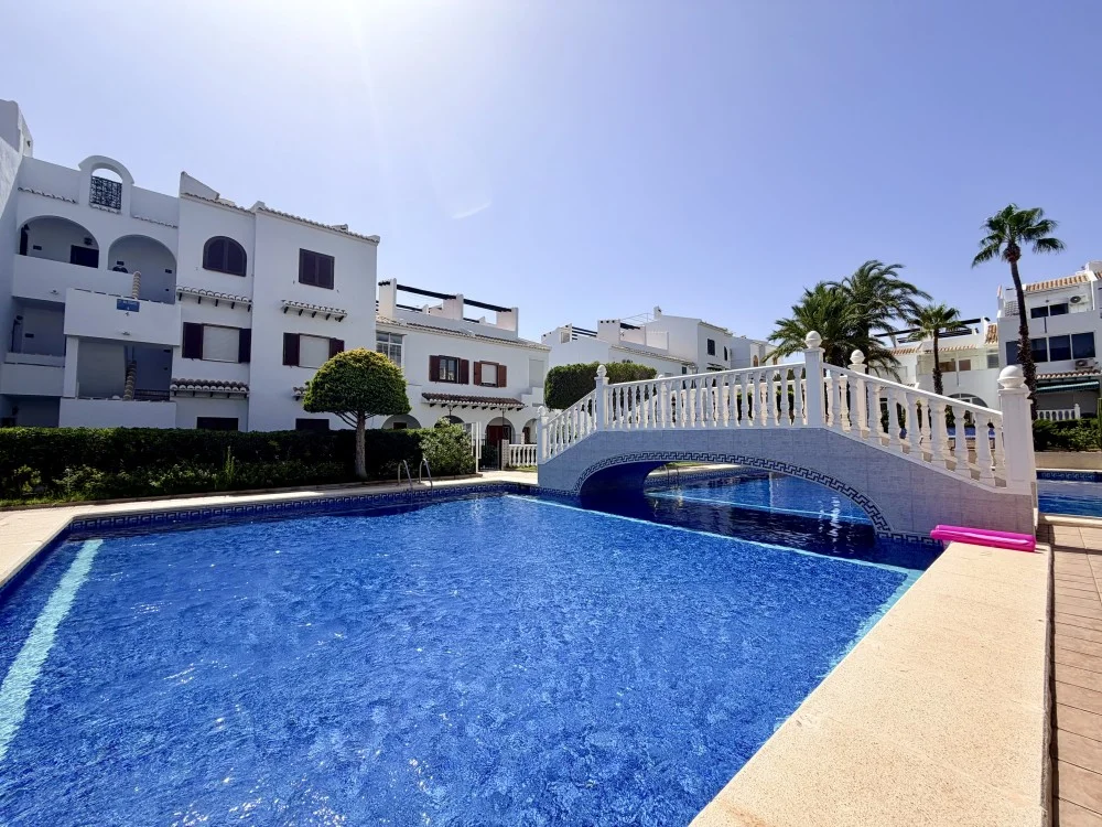 CIUDAD QUESADA – Modernes 2-Schlafzimmer-Penthouse ab 239 000 € | Meerblick, Pool, Terrasse