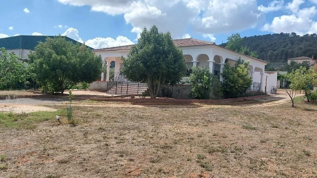 FUENTE DE PIEDRA – 3-spálňový Finca od 229 000 € | Terasa, Záhrada, Antequera
