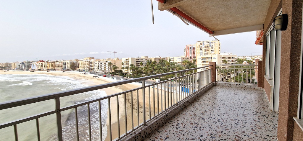 TORREVIEJA – Moderne 2-Schlafzimmer-Wohnung ab 299 000 € | Meerblick, Costa Blanca